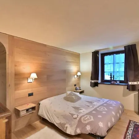 Casa vacanze Charming 3-bedroom In Courmayeur, Aosta Valley
